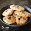 Vegane Erdnussbutter-Schoko-Cookies